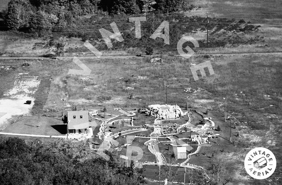 Boyne Rapids Adventure Golf - 1989 (newer photo)